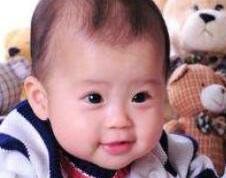 张姓男孩名字大全2025属蛇，怎么按生辰八字给张姓男宝宝起名