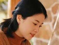 婉字寓意及五行属性是什么，中间带婉的明媚如阳女孩名字大全