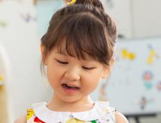 伍姓小孩怎么取名字，自然大方的姓伍宝宝名字大全