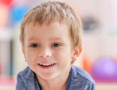 2025年贺姓宝宝怎么取名字，美好乐观的姓贺小孩名字推荐