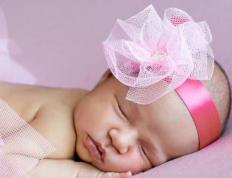 2025年新生儿吴氏取什么名字，繁荣昌盛的吴姓宝宝名字大全