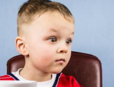 伍姓男孩八字五行缺金如何取名字，丰功茂德的姓伍属金的男宝宝名字