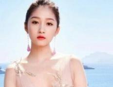 2025年阮姓八字五行缺水女孩取名字，福满乾坤的姓阮属水女宝宝名字大全