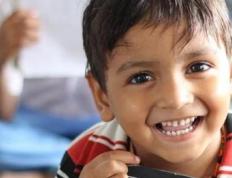 卫姓男孩八字五行缺木取名字，光明磊落的姓卫属木男宝宝名字推荐