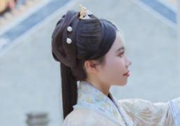 艺字五行属性及寓意，多才多艺的带艺字的女宝宝名字推荐