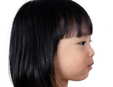 2025年许姓小孩取什么名字好，顽强幸福的姓许宝宝取名大全