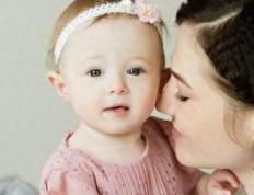 媚字五行属性及取名寓意,洋洋盈耳的媚字女宝宝名字大全