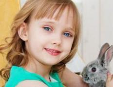 在天津出生的小孩起什么名字比较祥瑞,天津给孩子起名字的地方都有哪些