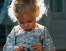 翔字五行属性及取名寓意,温和宽容的带翔字男孩名字