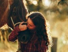 2025年屈氏小孩取什么名字好，有松柏之志的屈姓宝宝名字大全