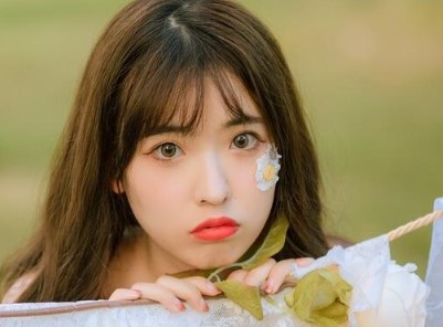 屏幕截图 2025-11-06 095926.jpg 古典诗意、大气辽阔的2025年12月19日出生的小孩名字