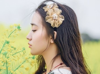 屏幕截图 2025-11-21 102714.jpg 熠熠夺目,彰显独特气质的2026年1月31日出生的小孩名字