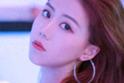 屏幕截图 2025-12-03 094153.jpg 2026年2月17日正月初一出生的小孩名字,让孩子拥有诗意般的生活