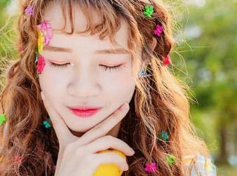 屏幕截图 2025-12-04 104758.jpg 2026年2月24日正月初八出生的小女孩名字,少女感十足甜美青涩