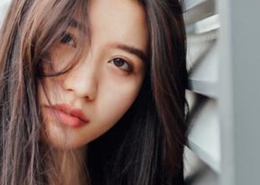 屏幕截图 2025-12-05 112045.jpg 2026年3月3日出生的男孩女孩取什么名字,正月初十五元宵节出生的小孩名字大全