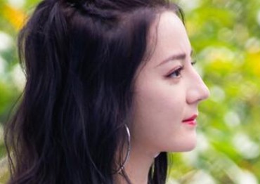 屏幕截图 2025-12-06 104506.jpg 2026年3月5日出生的男孩女孩名字,朗朗上口,越叫越有福气